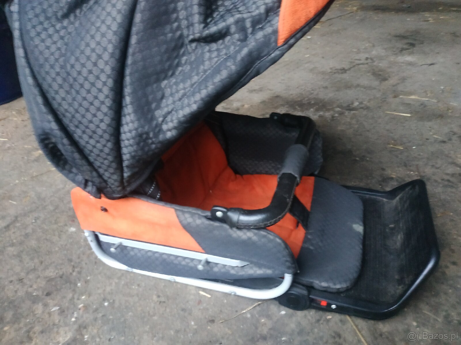 Sprzedam wózek z spacerówką - 5
