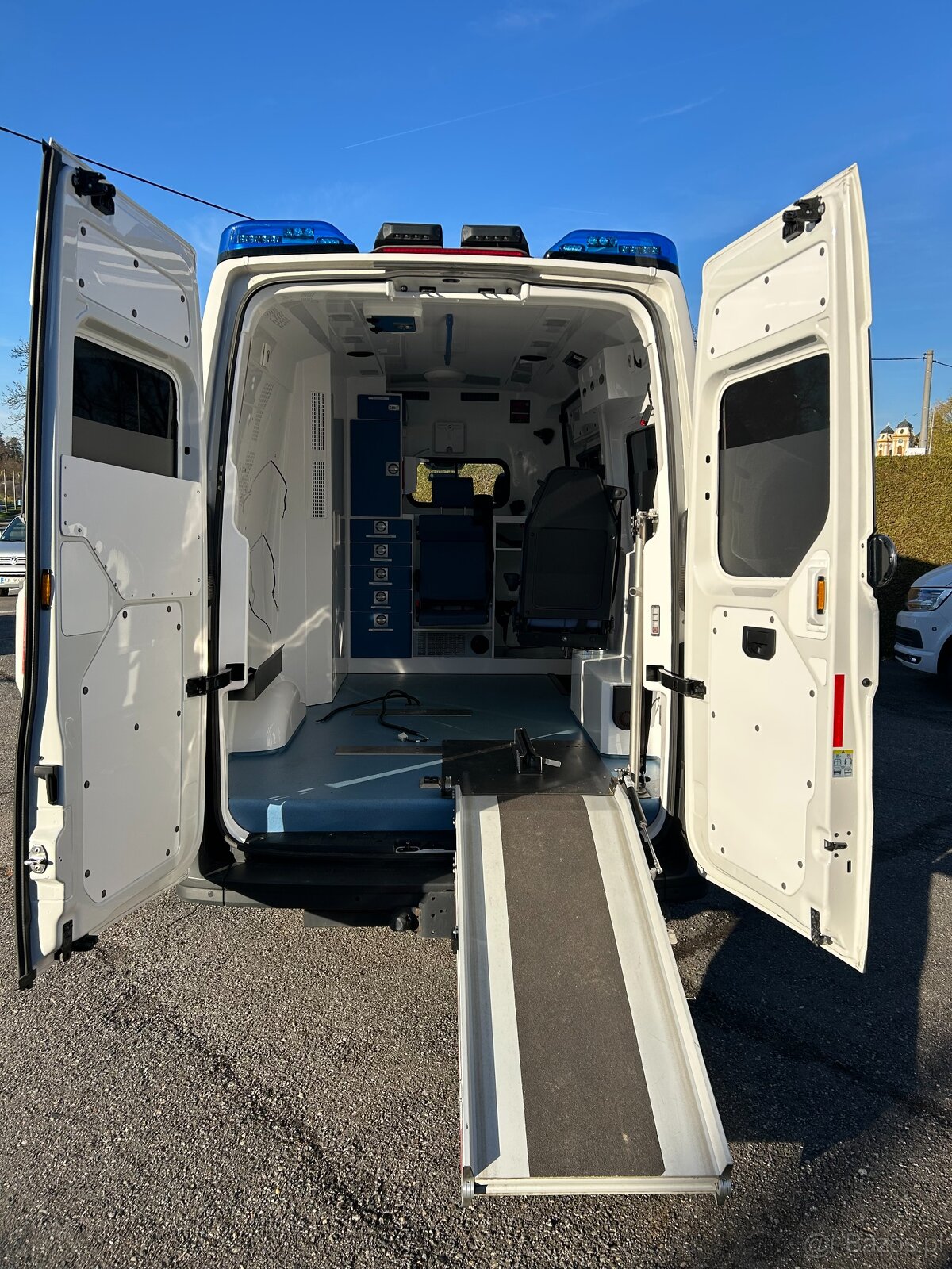 VW Crafter - 2.0 TDI Ambulans / Karetka - DSG - 5
