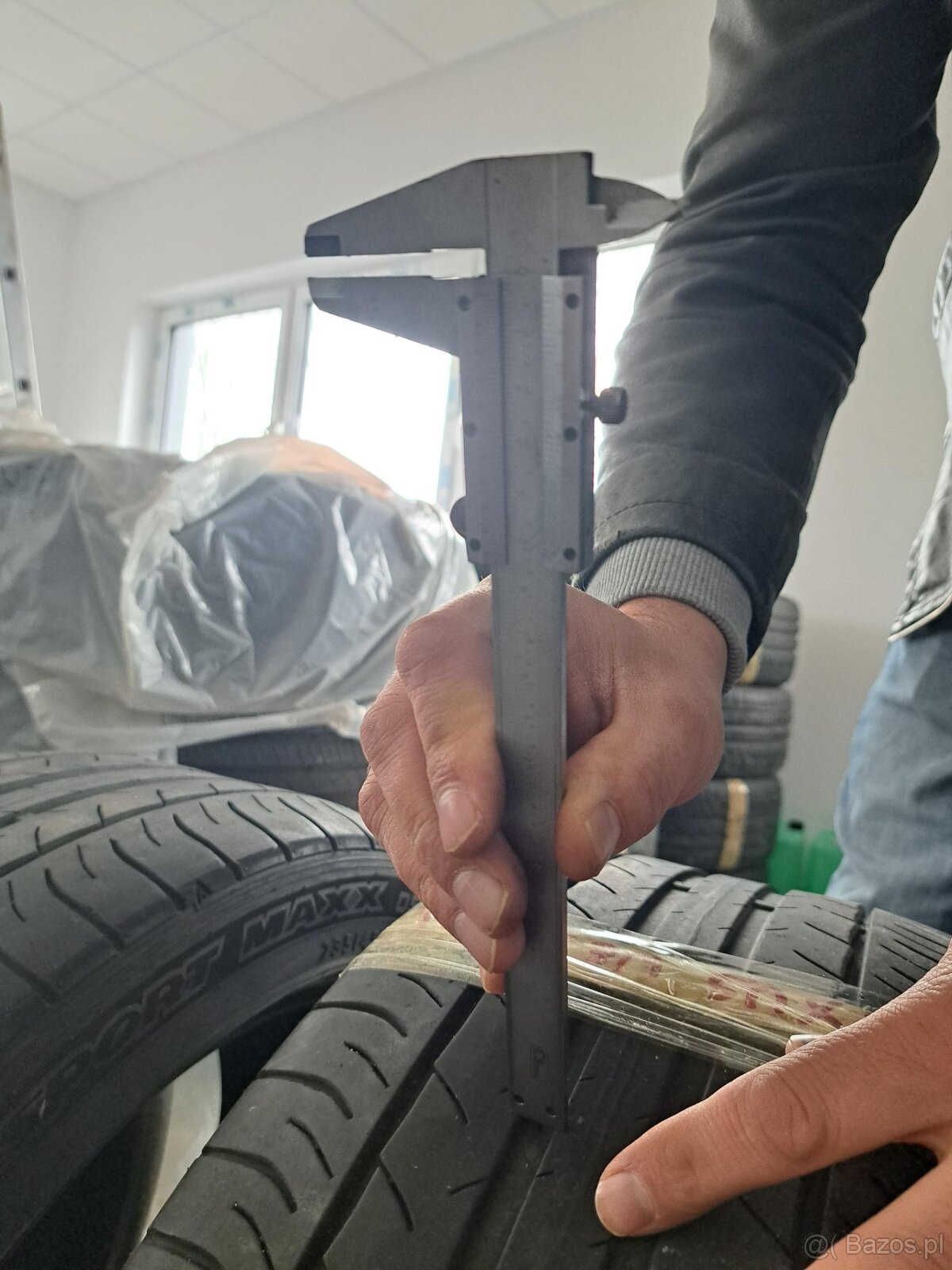 Opony letnie Opony Dunlop 235/45/R18 94Y SP Sport Maxx 050 - 5