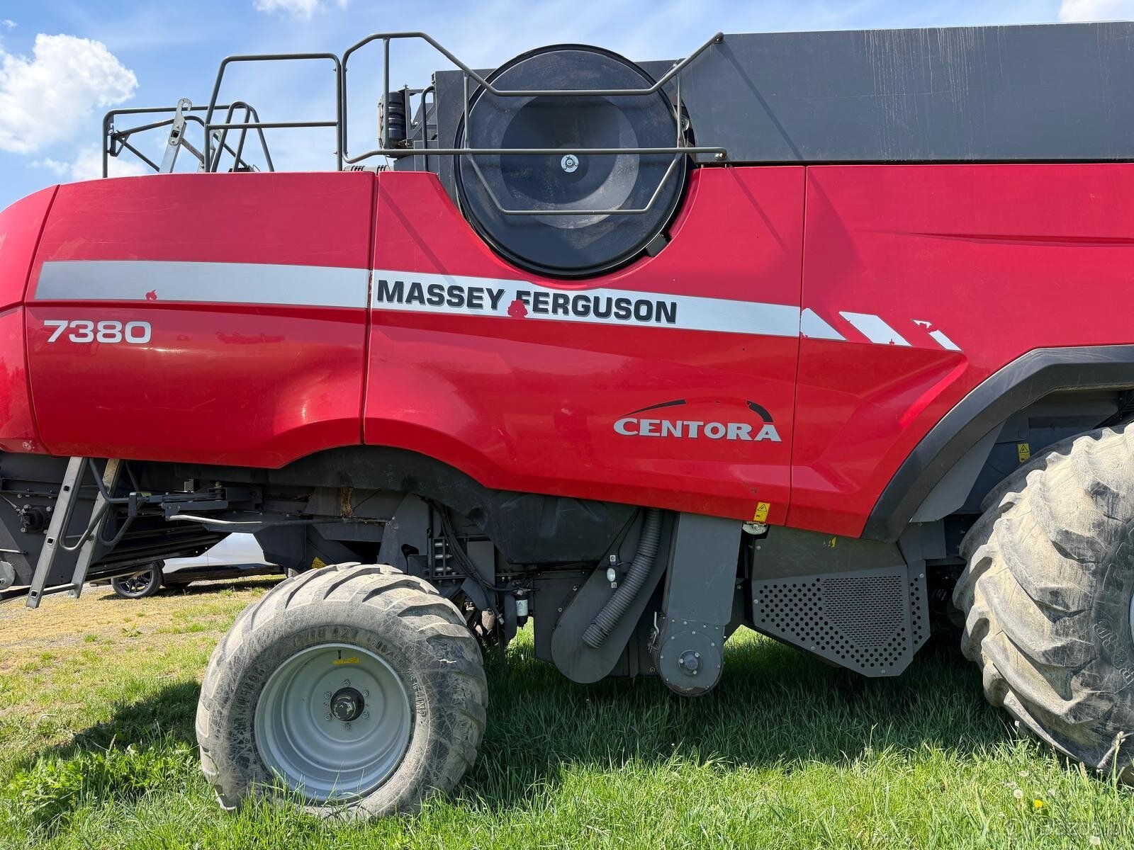 Kombajn zbożowy Massey Ferguson Cenyora 7380 rok prod. 2015 - 5