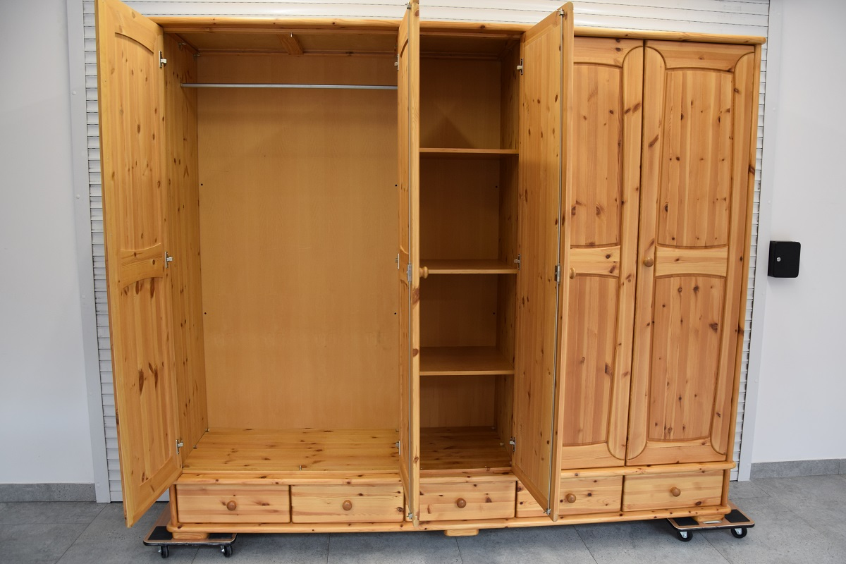 szafa z drewna sosnowego - jak nowa - 5