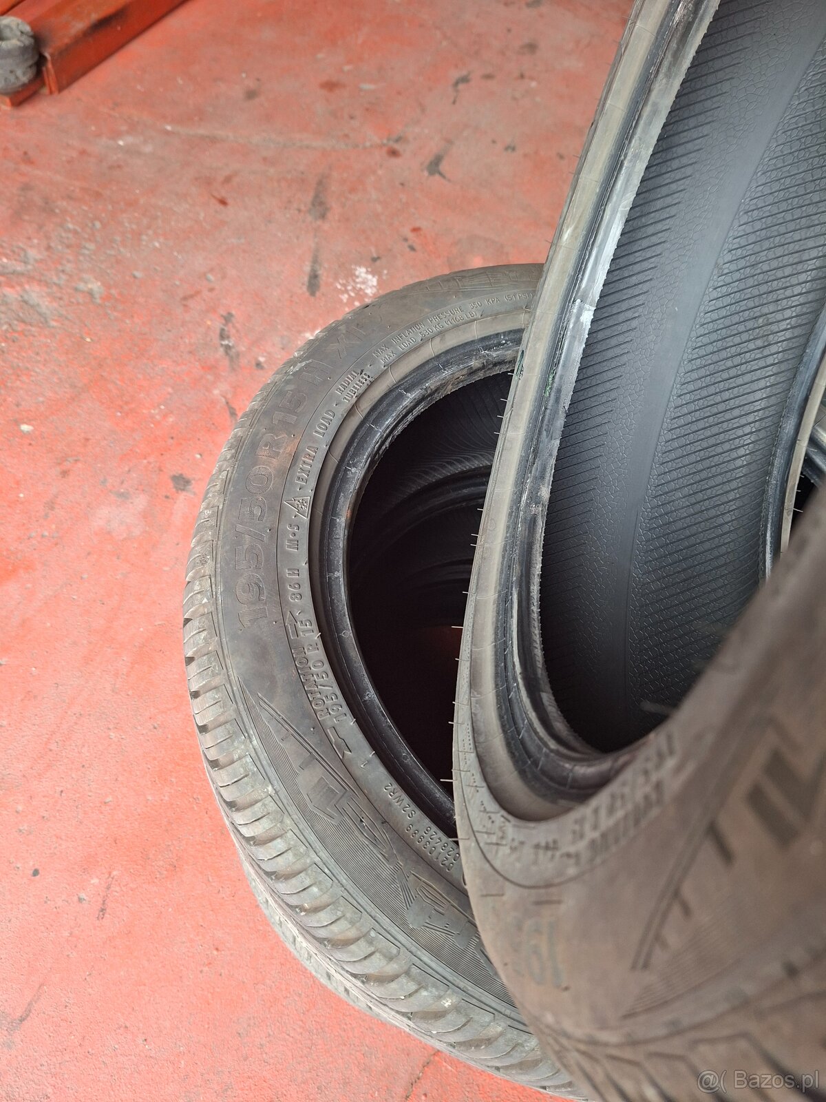 Opony 195/50/15 r XL CONTINETAL ALLSEASONCONTI bieżnik ok 7 - 5