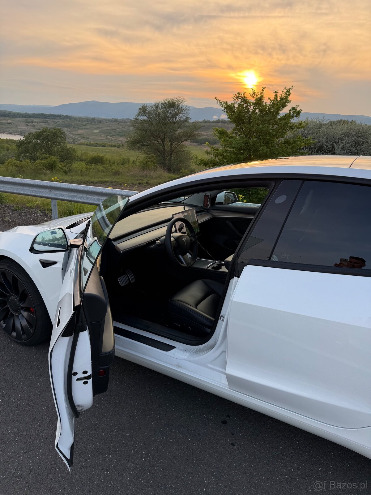 TESLA MODEL 3 PERFORMANCE - 5