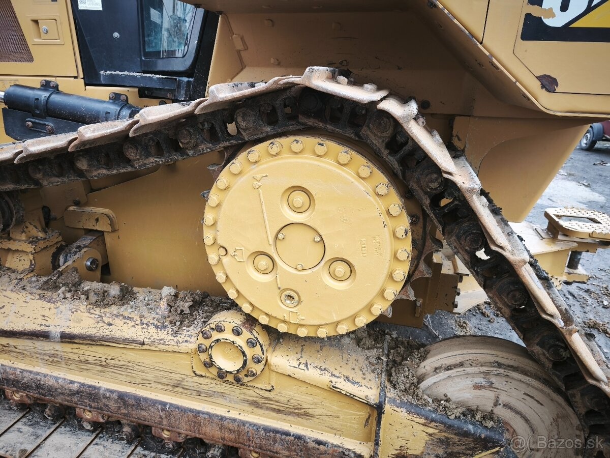 CAT D6N - 5