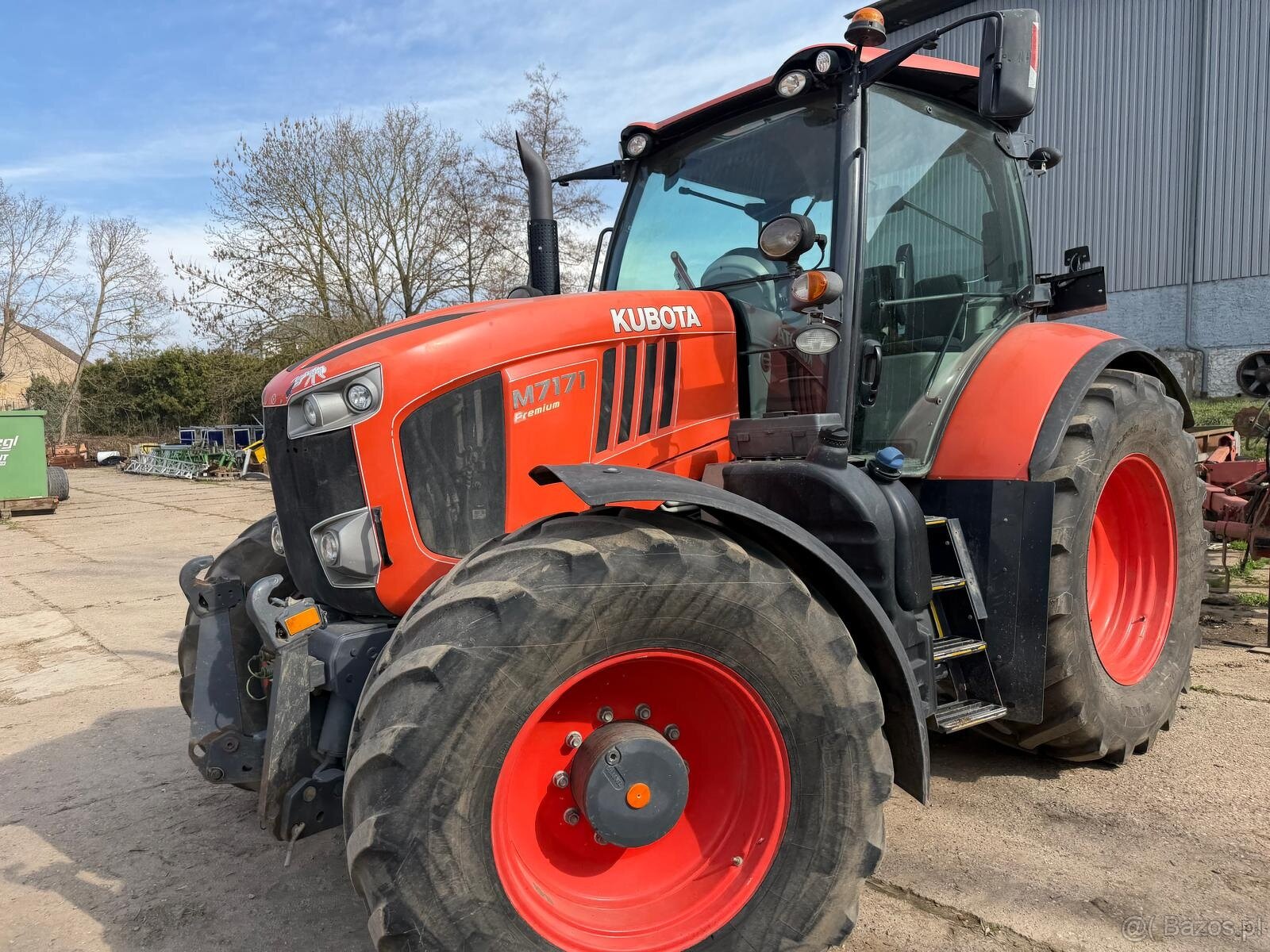 Ciągnik rolniczy Kubota M7171 Premium PowerShift rok 2017 - 5