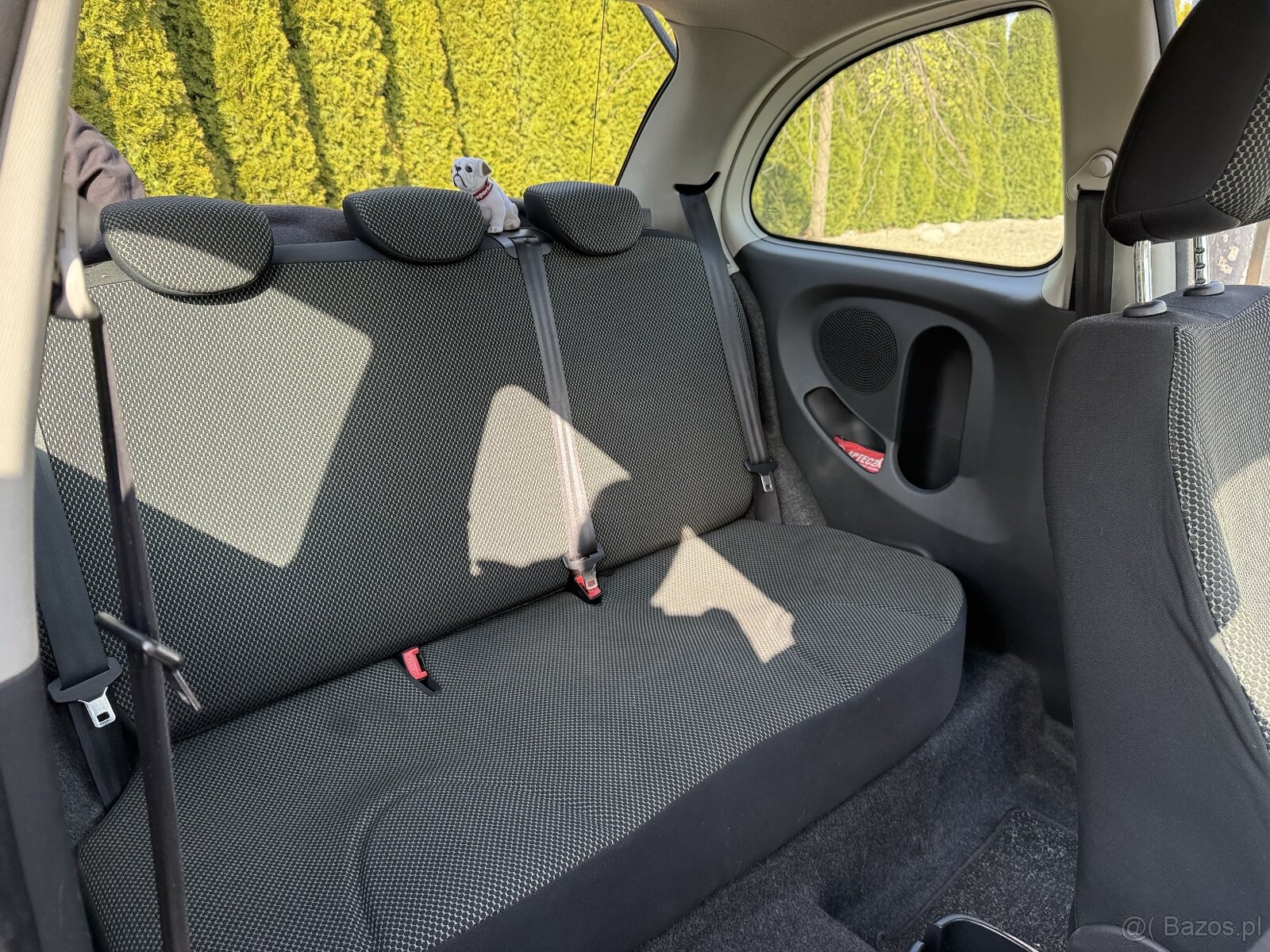 Nissan Micra - 5