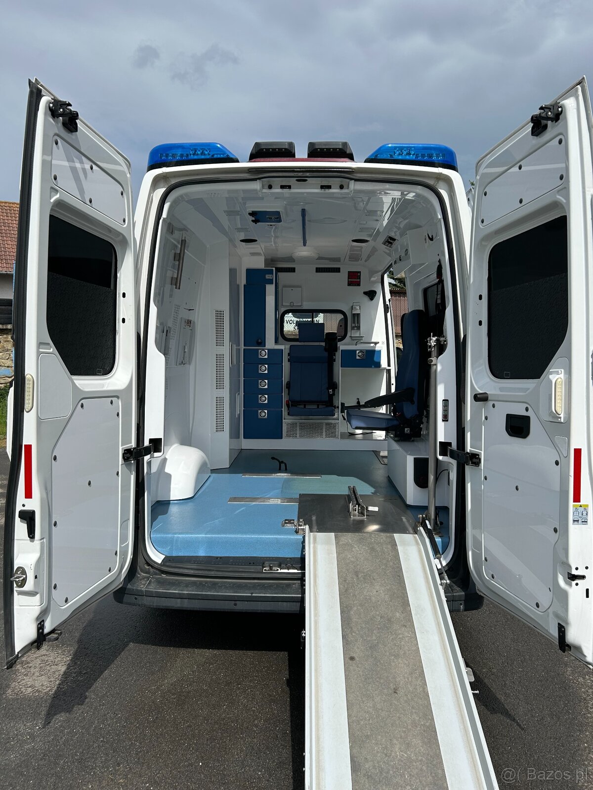 VW Crafter - 2.0 TDI Ambulans / Karetka - 4x4 DSG - 5