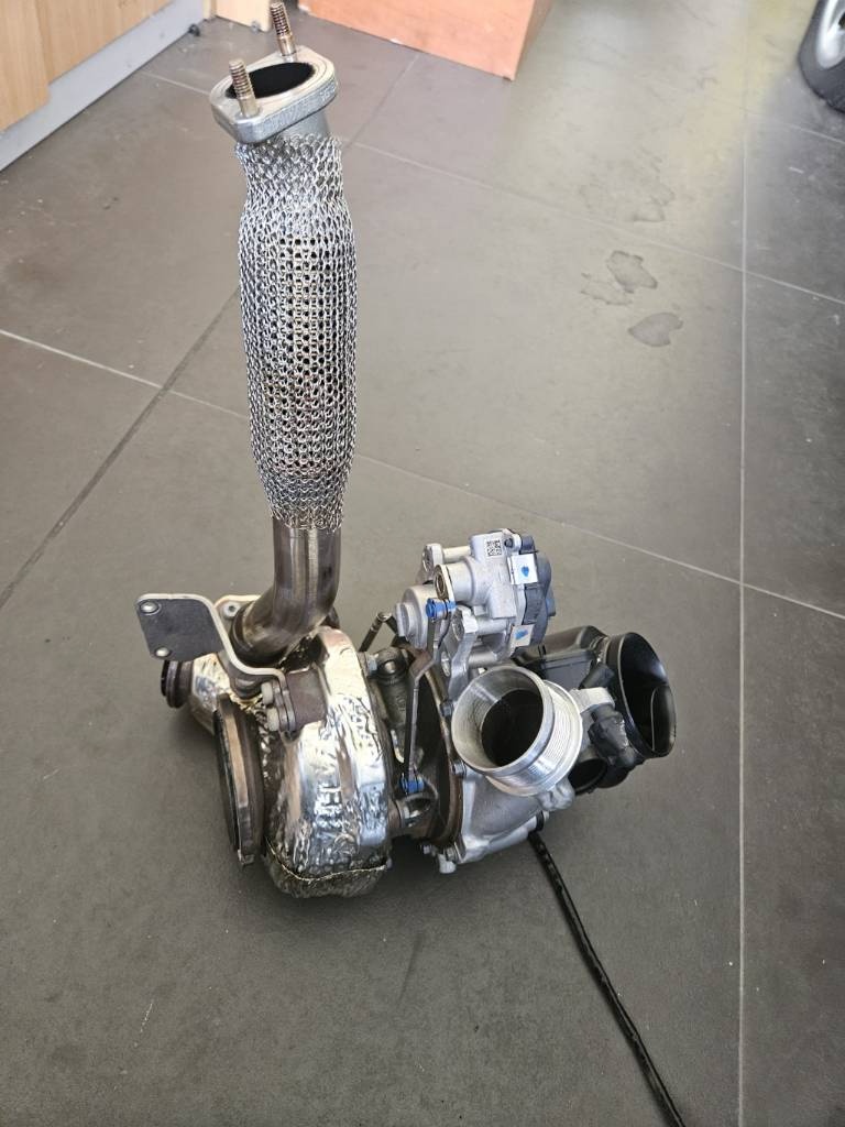 TURBINA 3,0 TDI 059145873FB - FQ - 5