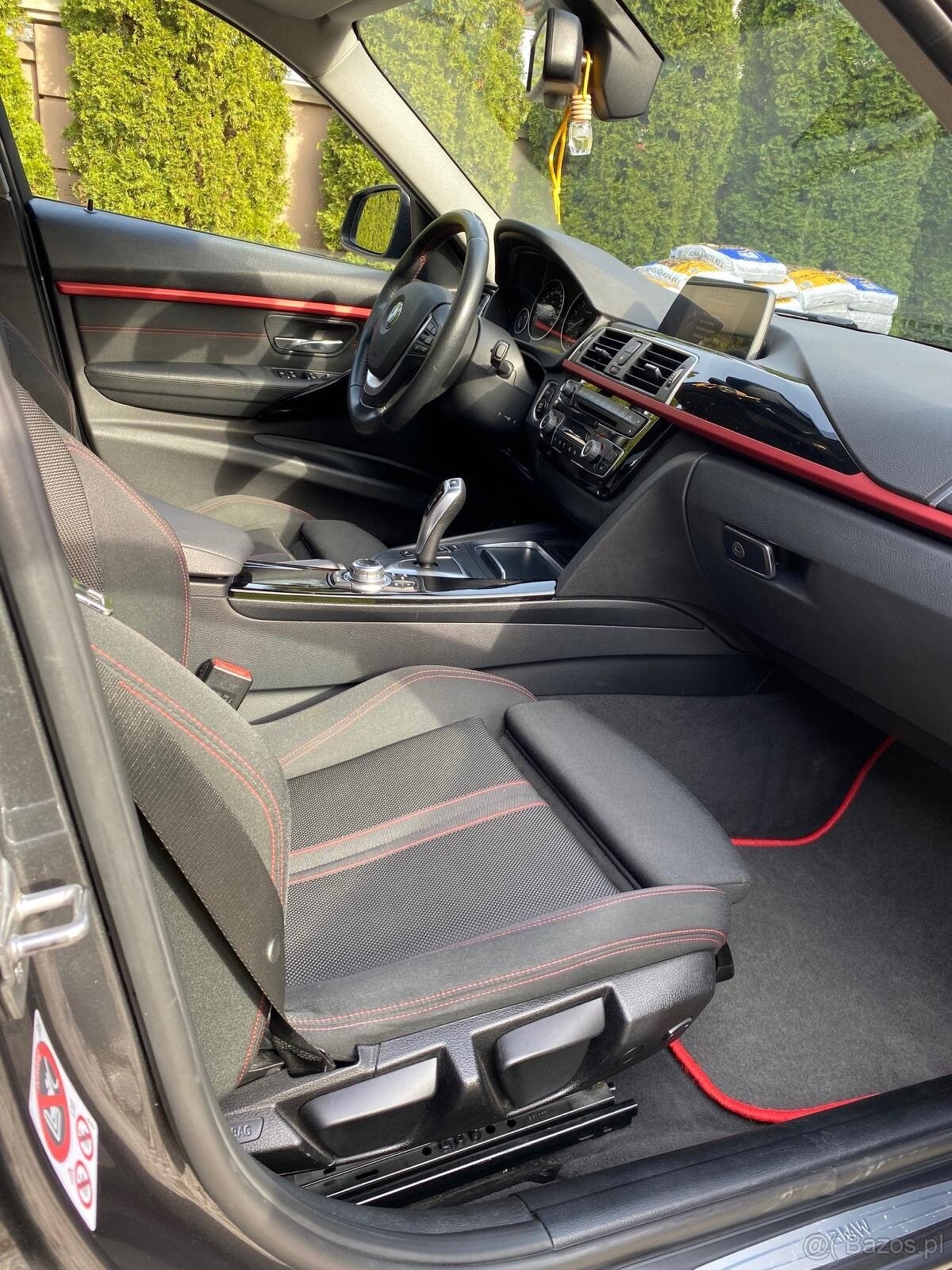 BMW 3 F30 318i GPF Sport Line Oferuję zadbany sedan z końca - 5