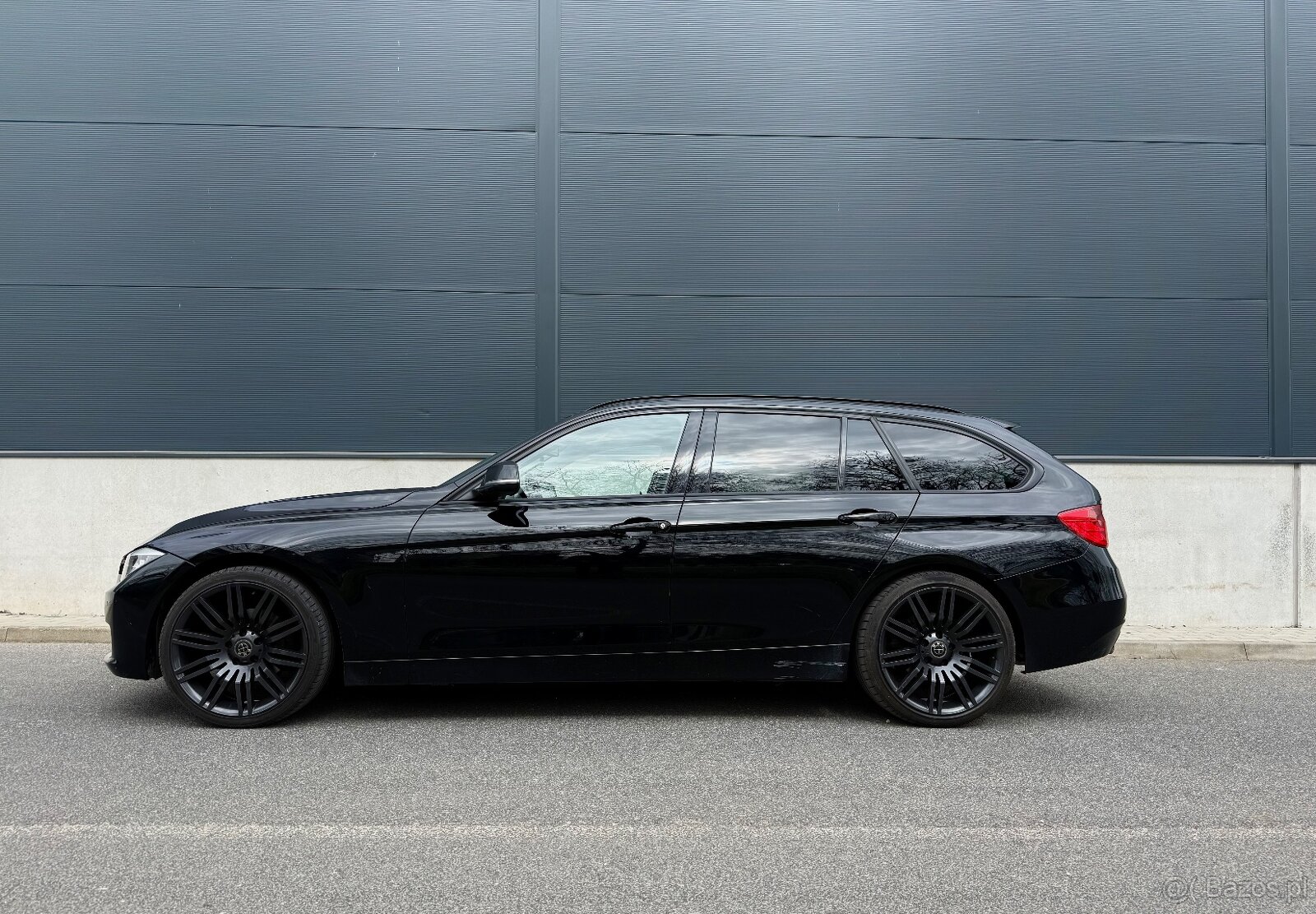 BMW 318d SPORT F31 Touring 105kW – R19, 2015 - 5