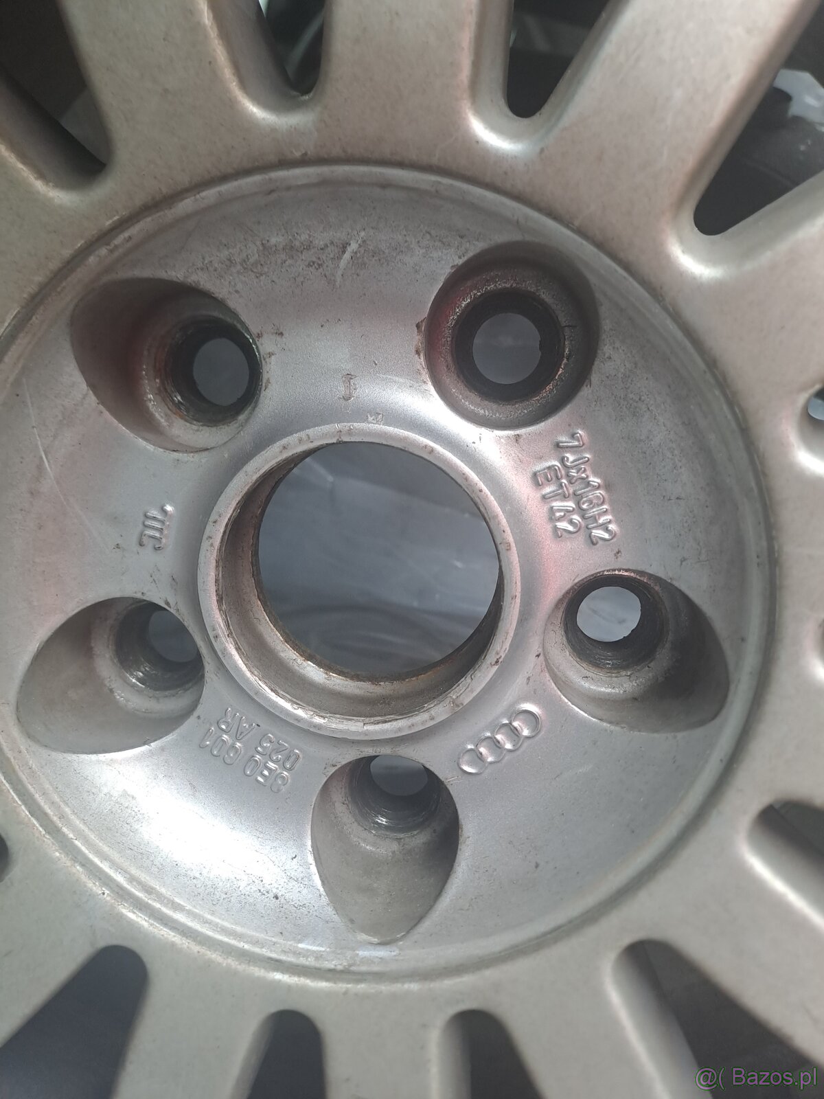 Kola do audi a4b7 z deklami w bdb stanie - 5