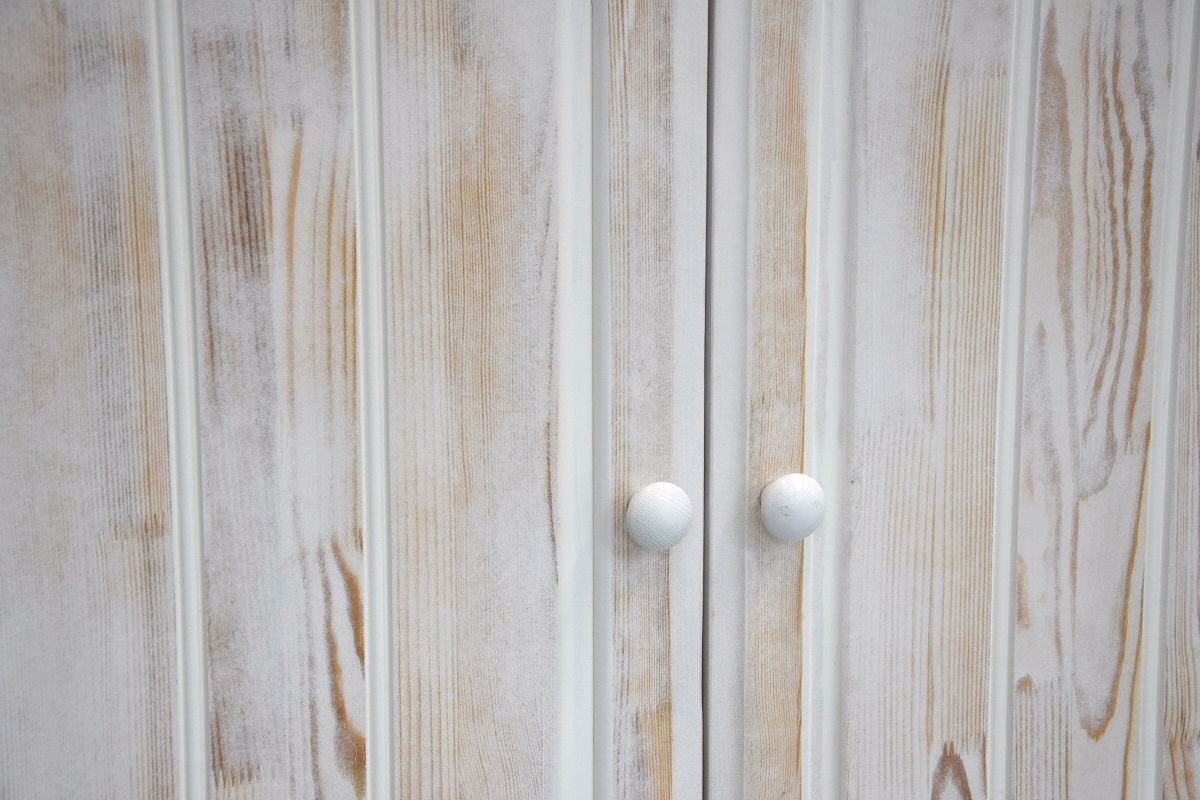 komoda z drewna sosnowego - jak nowa - 5