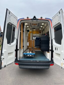 VW Crafter - 2.0 TDI Ambulans / Karetka - 5