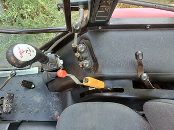Traktor belarus 622 - 5