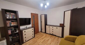 3 pokoje, 64.90m2, duży balkon, umeblowane, III p. Os.Asnyka - 5