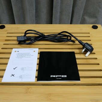 Rega RP10 + Apheta 2 MC cartridge - (Price: 1500 EUR) - 5