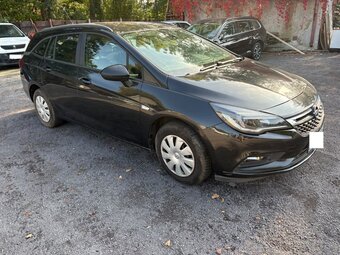 Opel Astra 1.0i Turbo 77kw, r.2016, klimatyzacja - 5