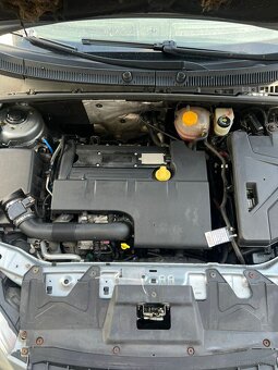 Fiat Croma 2,2 i 16v 130000km - 5