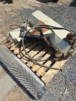 Miotła do zamiatania. Miotła do mini traktora. - 5