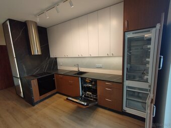 2 pokoje, 45m2, balkon,winda klimatyzacja,Os.Między Mostami - 5