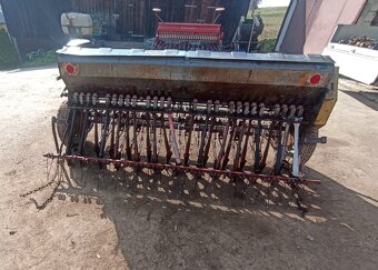 Siewnik zbożowy Poznaniak na docisku - 5