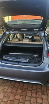 Lexus ct200h hybrid - 5