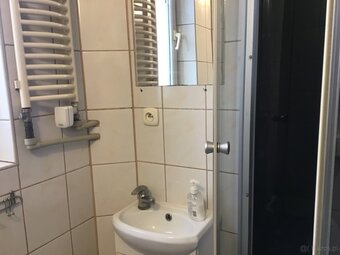 Atrakcyjna kawalerka 30 m Warszawa - 5