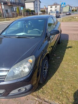 Opel Astra H 1.6 GTC 2006r - 5