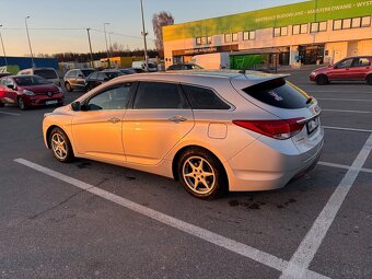 Sprzedam Hyundai z automatyczną skrzynią biegów - 5
