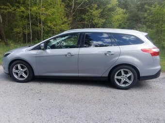 Ford Focus ładny,zadbany.179 tyś,przebiegu - 5