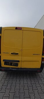 Renault Trafic 1.6 dCi - 2018r. - 2 sztuki - 5