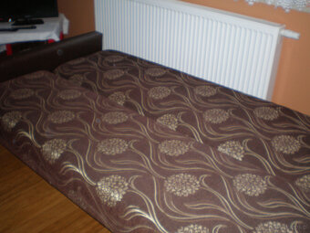 Sprzedam wersalkę używaną, stan dobry. - 5