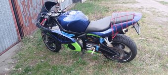 Yamaha R6 1999 uszkodzona - 5