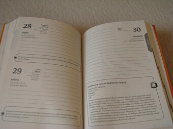 Kalendarz książkowy Rok ze Świętą Hildegardą 2020 - 5