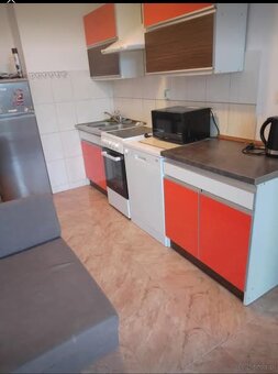 Wynajmę miesz. w apart. Siewna 30 2100 zł - 5