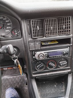 Sprzedam Audi 80b3 benzyna+gaz rok produkcji 1991 - 5
