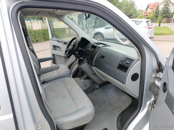 Sprzedam Volkswagen T5 - 5