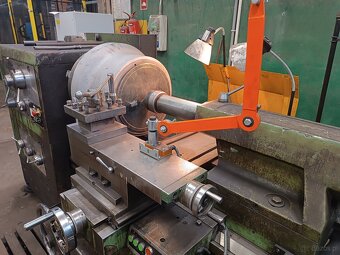 Tokarka SARO SPA8-2000 z uchwytem tokarskim 500 3-szczękowym - 5