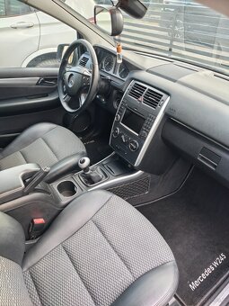 Sprzedam Mercedesa B w245 - 5