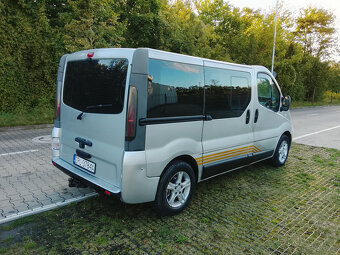 renault trafic 2.5 diesel 7 osobowy klima - 5