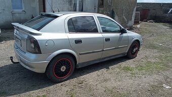 Opel Astra G hachback 5-drzwi 2.0 DI 82 KM - 5