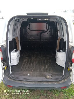 Ford Transit Courier - 5