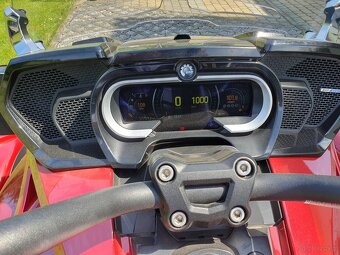 Can-am Spyder F3 - 5
