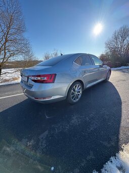 Skoda Superb 2.0 TDI L&K 4x4 - 5