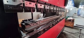 AMADA HFT 80-25 — prasa krawędziowa CNC, 2001 (241152) - 5