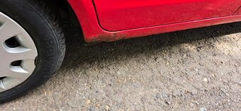 VW polo 1.2HTP 47kw rok-2003 - 5