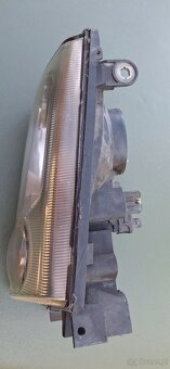 Lampy przednie Nissan Terrano 2 - 5