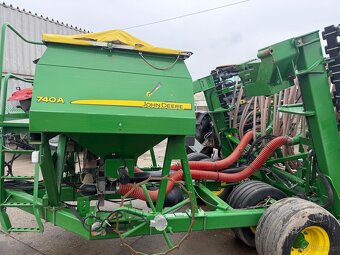 Siewnik zbozowy John Deere 740A  szer robocza 6m rok pr 2019 - 5