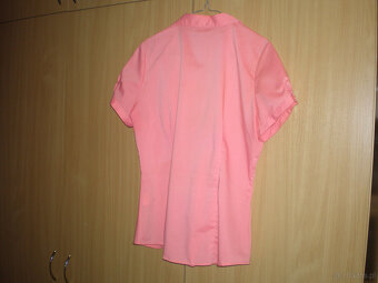 Bluzka damska w rozmiarze L, w kolorze różowym, w stanie uży - 5