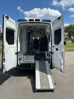 VW Crafter - 2.0 TDI Ambulans / Karetka - DSG 4x4 - 5